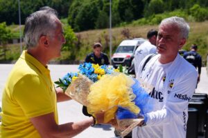 Fenerbahçe, Hazırlıklarına Düzce’de Başladı: Mourinho ve Takım Kamp İçin Topuk Yaylası’nda