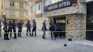 Konya’da Kanlı Aşk: Eski Sevgilisini Vurduktan Sonra İntihar Girişiminde Bulundu