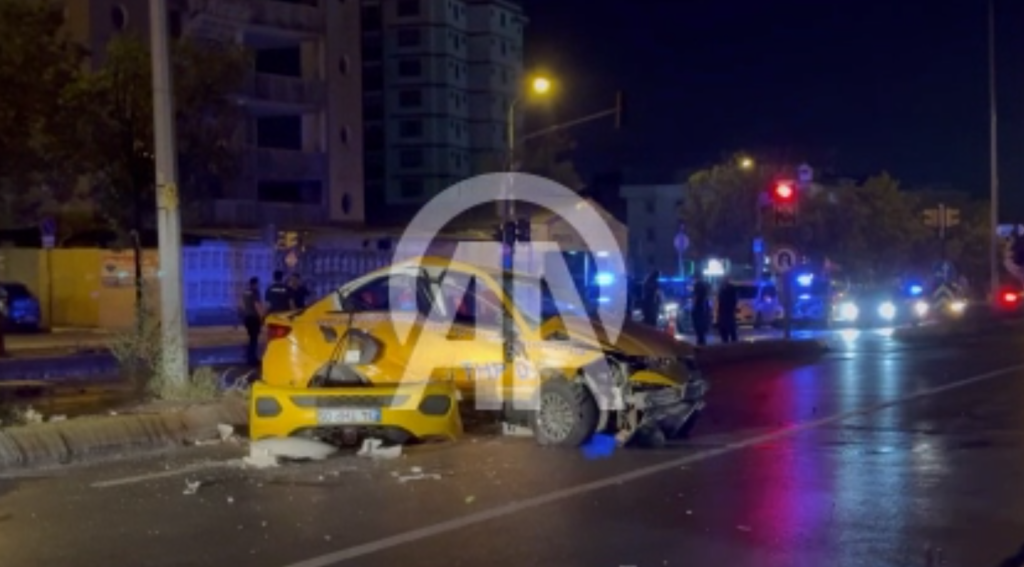 Ataşehir’de Trafik Kazası