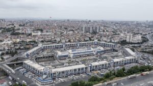 Esenler’deki Büyük İstanbul Otogarı’nda Bayram Yoğunluğu