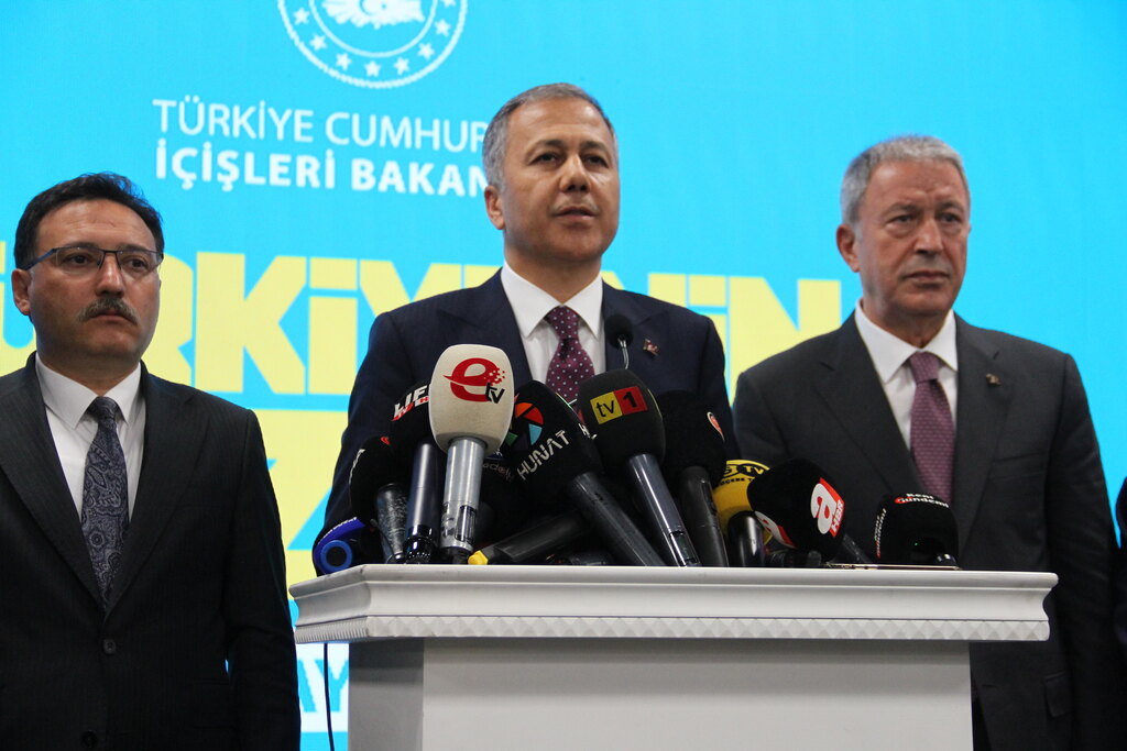 BAKAN YERLIKAYA KAYSERIDEKI OLAYLARA ILISKIN KONUSTU 2