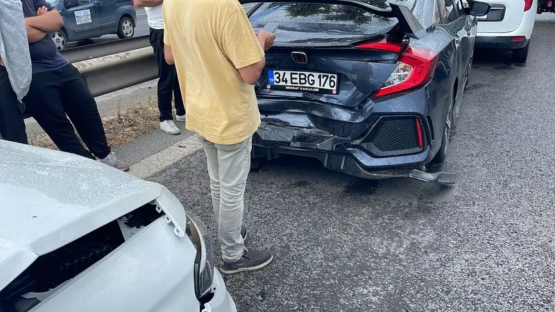 Kartal’da D-100’de Zincirleme Kaza: Yoğunluk ve Hafif Yaralı