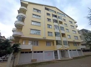 6 Yaşındaki Çocuğun Beşinci Kattan Düşerek Ölmesi Konya’yı Yasa Boğdu
