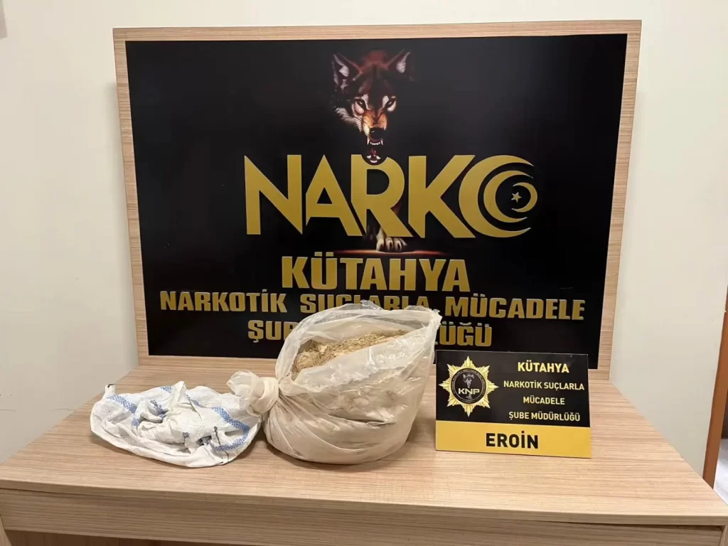 Kütahya Narkotik’ten Büyük Operasyon: 10 Kilo Eroin Çuvala Sığmadı!