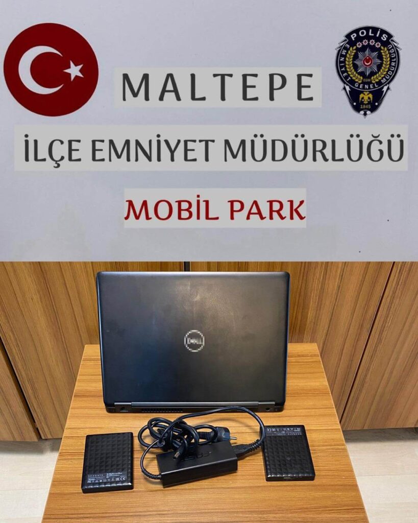 MALTEPEDE PARK HALINDEKI OTOMOBILDEN YAPILAN HIRSIZLIK ANI GUVENLIK KAMERASINDA 1