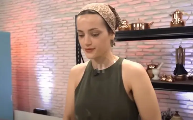 Masterchef Eda kimdir kac yasinda Masterchef Eda caglayan evli mi yasi aslen nereli Hamaratli Eller 3