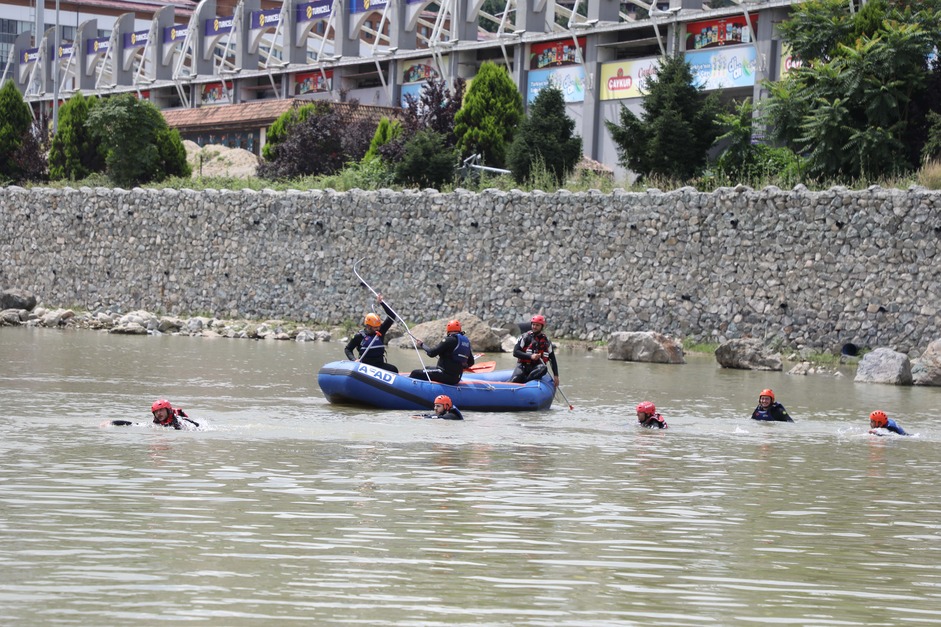 Rize’de AFAD Öncülüğünde Sel ve Heyelan Tatbikatları Yapıldı