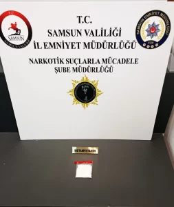 SAMSUNDA UYUSTURUCU OPERASYONUNDA 19 SUPHELI YAKALANDI