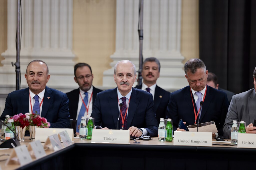 TBMM BASKANI KURTULMUS NATO PARLAMENTO BASKANLARI ZIRVESINDE KONUSTU