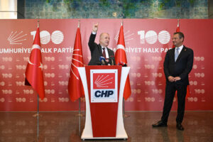 ZAFER PARTISI GENEL BASKANI OZDAG CHP GENEL BASKANI OZELI ZIYARET ETTI