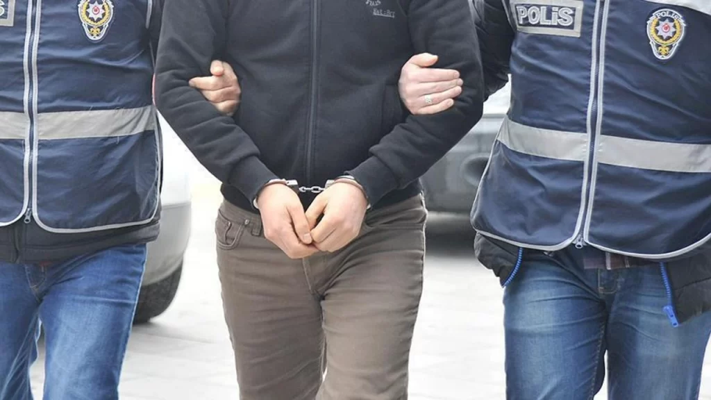 İstanbul’da Büyük Sahte Kozmetik Operasyonu: 40 Milyon Liralık Ürün Ele Geçirildi