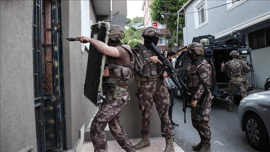 İstanbul ve İzmir’de “Kuyu-7” Operasyonu: 33 Şüpheli Adliyeye Sevk Edildi