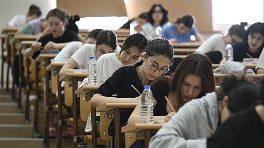 2024 YKS İstatistikleri Açıklandı: Kadın Adaylar Sınava Katılımda Önde