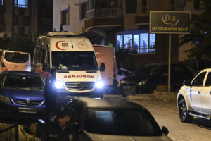 Komşu Kavgası Kanlı Bitti: 3 Kişi Hayatını Kaybetti 8 AA 20240826 35484447 35484442 ANKARADA KOMSU KAVGASINDA 3 KISI YASAMINI YITIRDI