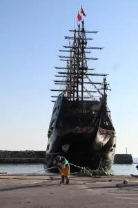 AVUSTURYALI SPORCU ALANYADA 1300 TON AGIRLIGINDAKI TEKNEYI CEKTI 6 400x600