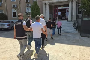 Didim’de Sağlıkta Şok Vurgun: Doktor ve Medikalci Tutuklandı