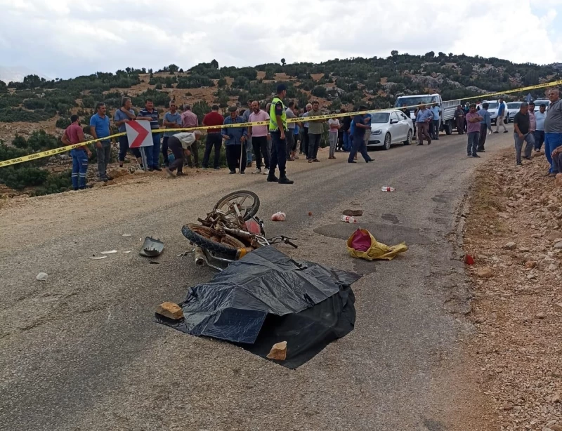 Antalya’da Feci Kaza: Motosikletli Yaşamını Yitirdi