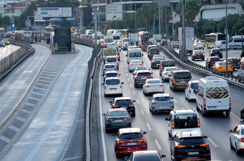 Cennet Mahallesi Durağı, “Beyaz Yol” Nefes Aldırdı