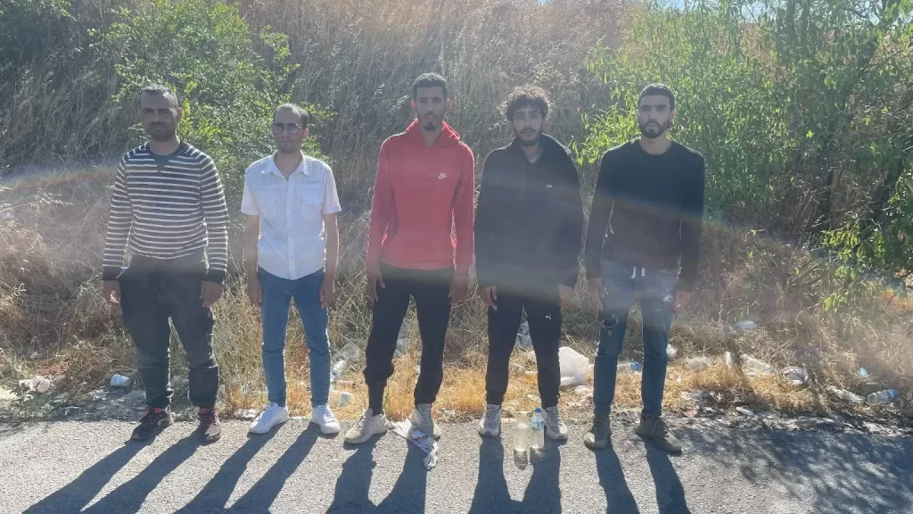 EDIRNEDE 11 DUZENSIZ GOCMEN YAKALANDI