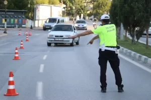 Kütahya’da Uyuşturucu Etkisi Altında Araç Kullanan Sürücüler Denetim Altında