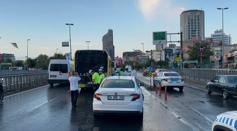 Sislide Otobus ile Otomobil Carpisti 3 Yarali 2