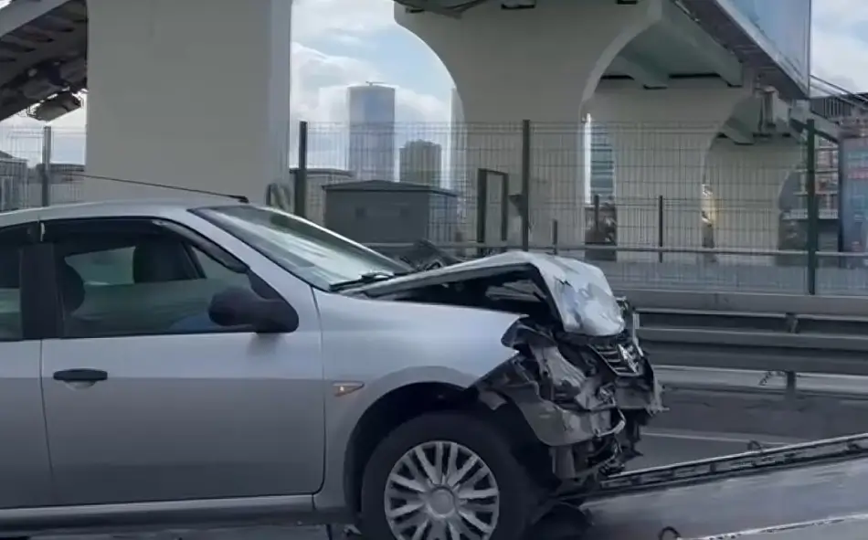 Zincirleme Kaza Şişli’de Panik Yarattı. 1 Yaralı