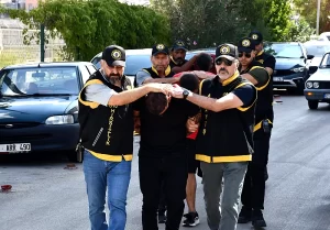 Eski Çalışanların Haraç Şoku: Adana’da Marangoz Atölyesine Kurşun Yağdırdılar
