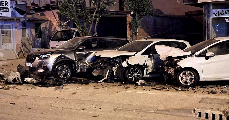 Samsunda Alkollu Surucu Trafo ve Bes Araclik Zincirleme Kazaya Neden Oldu 3